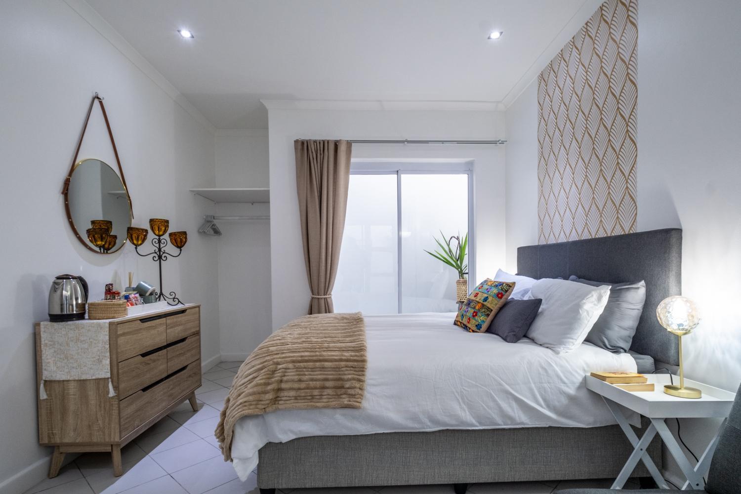 Quiet & Cosy In Claremont Appartement Kaapstad Buitenkant foto